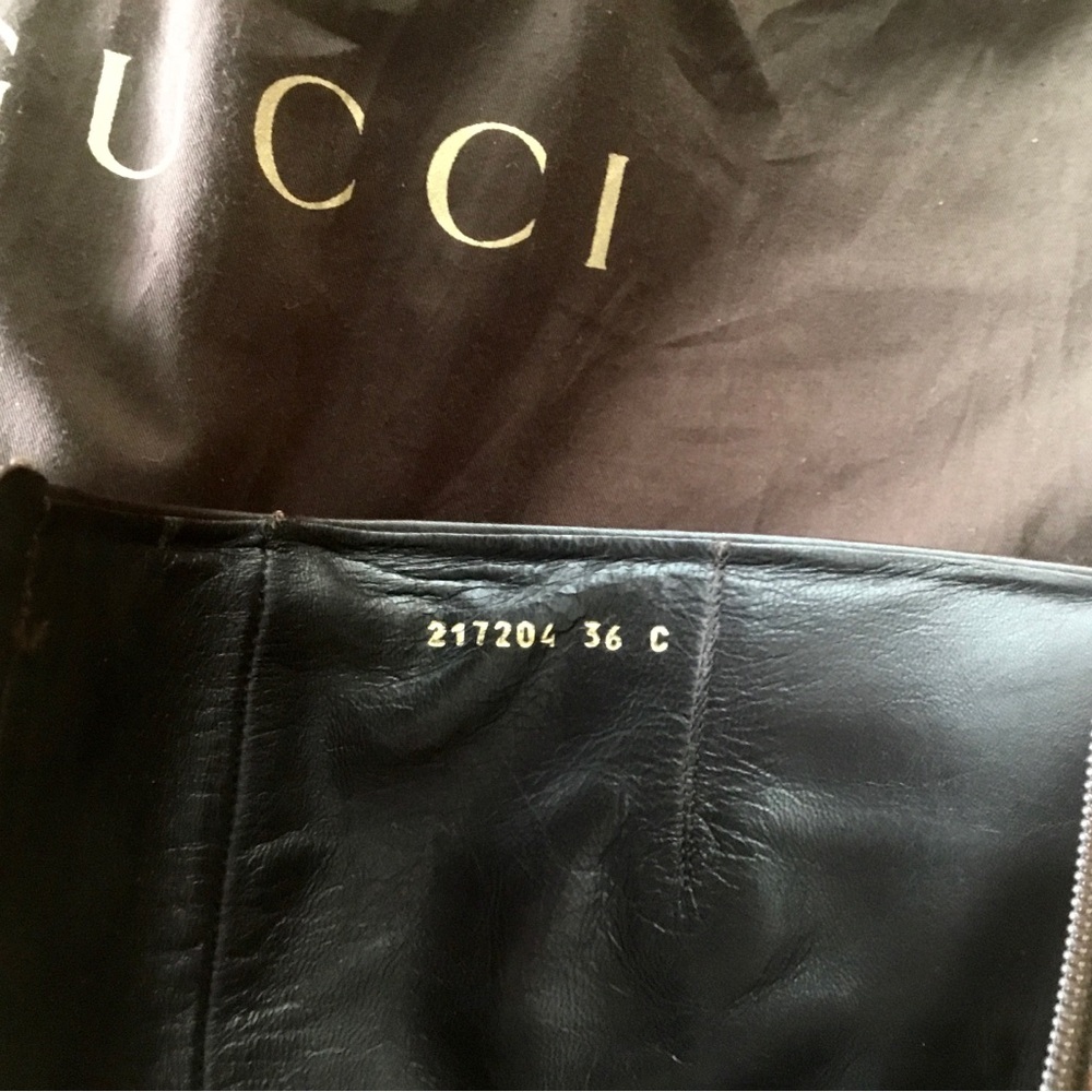 Gucci Women's Dark Brown Heeled Boots with Gold Accents - Picture 5 of 5